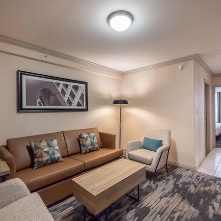 Sandman Hotel&Suites Winnipeg Airport Kültér fotó